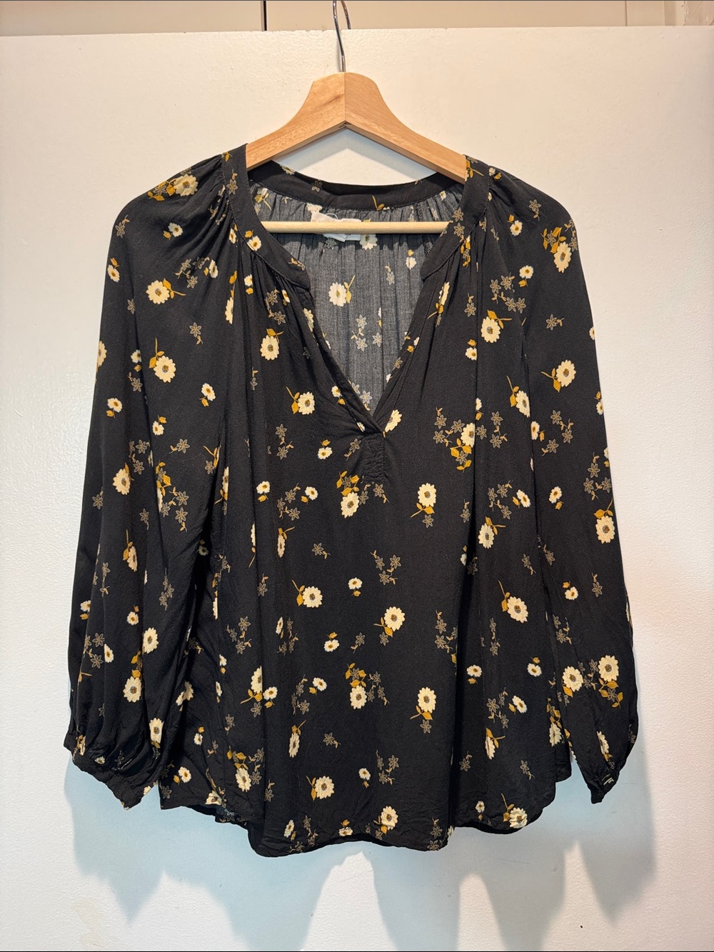 Velvet by Graham & Spencer Black Floral V-Neck Blouse